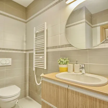 Apartamentai Liuks Apartment